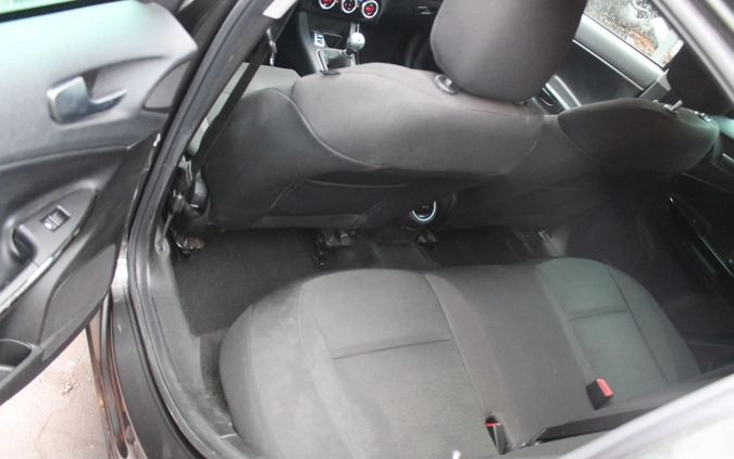Alfa Romeo Giulietta cena 14900 przebieg: 184005, rok produkcji 2011 z Olkusz małe 56